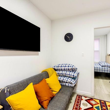 Peaceful Apartment In Lower Manhattan 뉴욕 외부 사진
