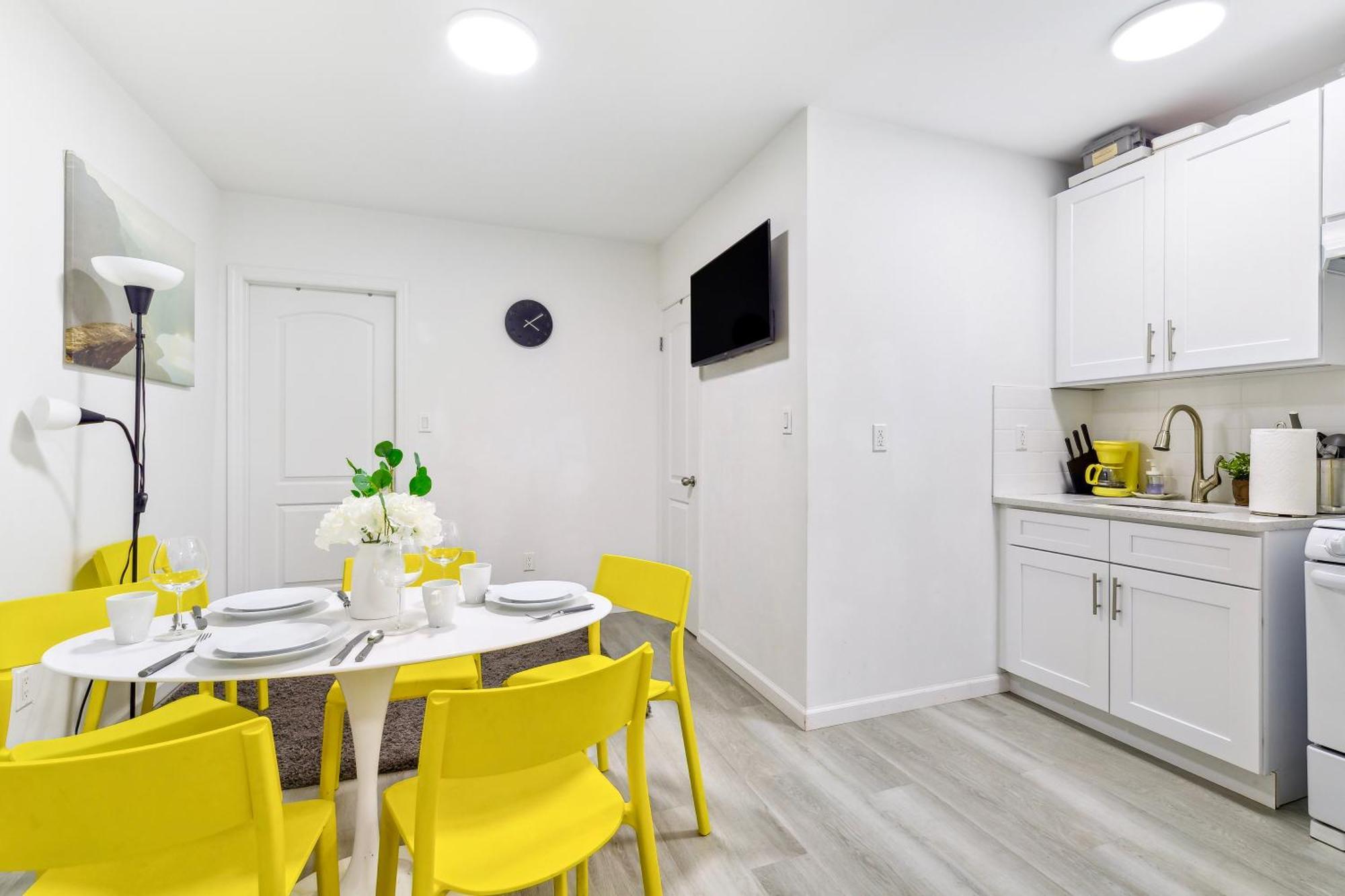 Peaceful Apartment In Lower Manhattan 뉴욕 외부 사진